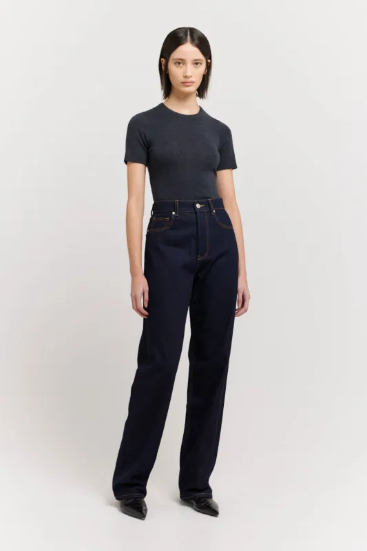 Valentina Jean sold by Henne