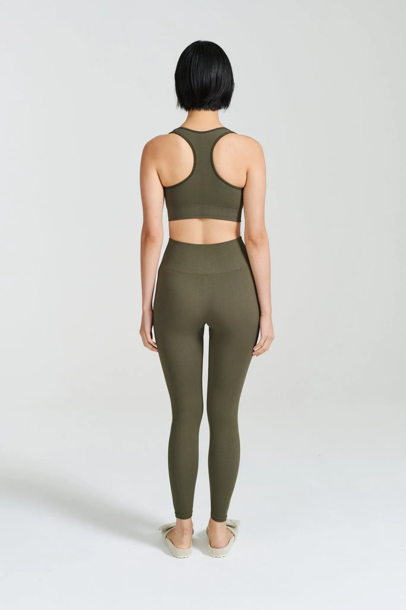 Thea Seamless Crop sold by Henne product image thumbnail 4
