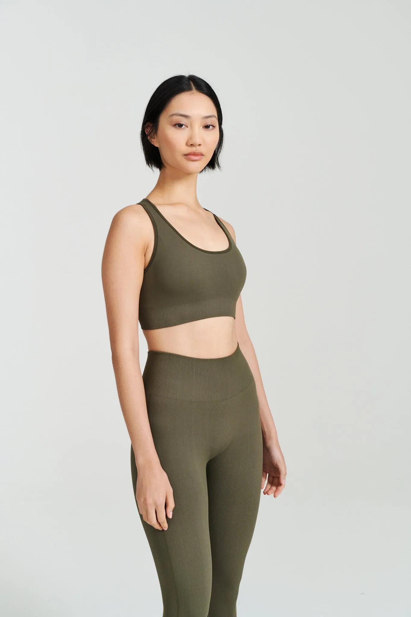 Thea Seamless Crop sold by Henne product image thumbnail 5