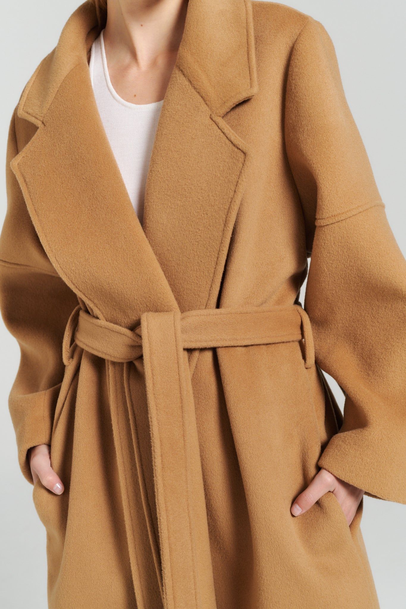 Ellie Coat sold by Henne product image thumbnail 2