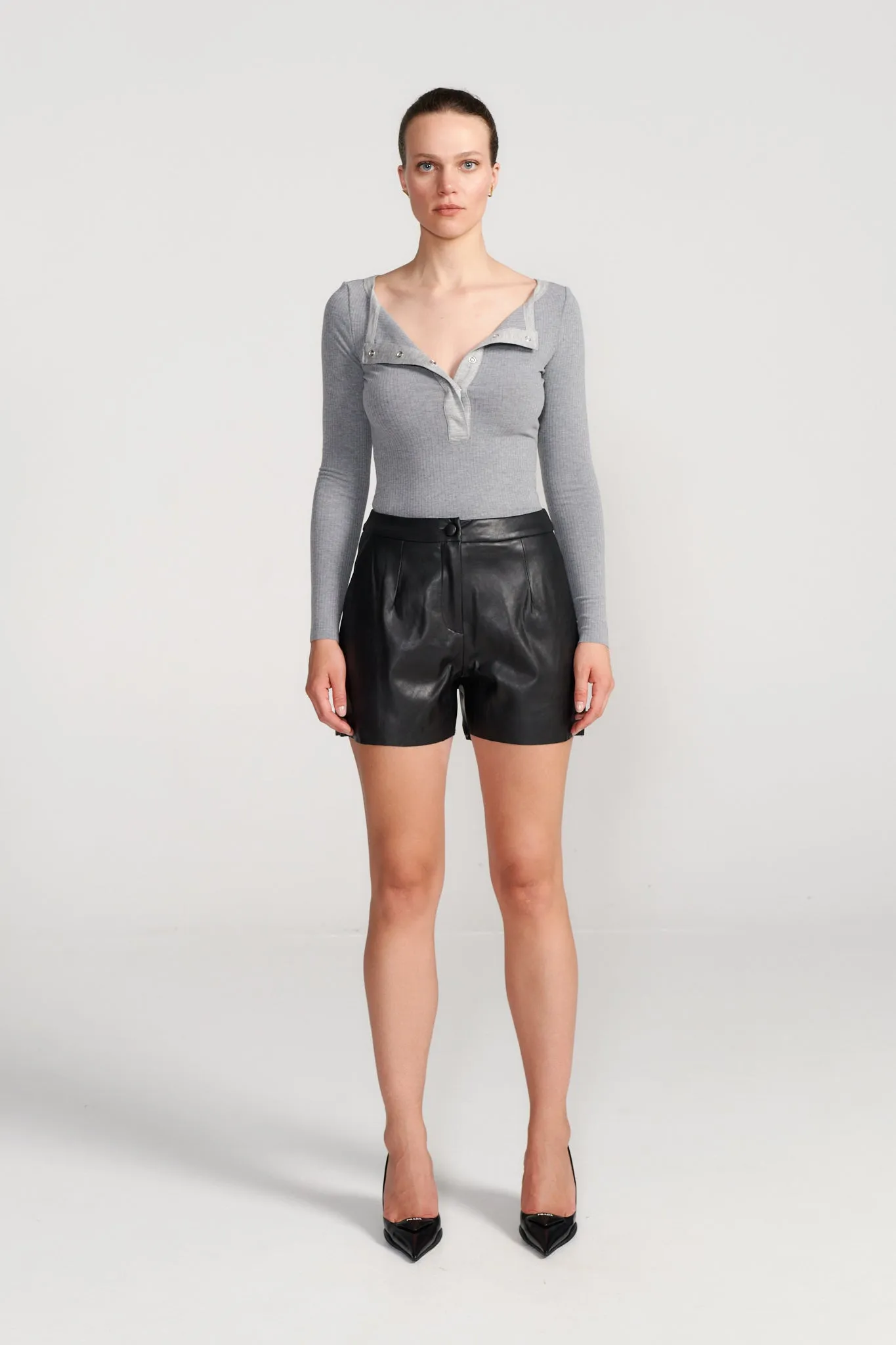 Elke Rib Top sold by Henne