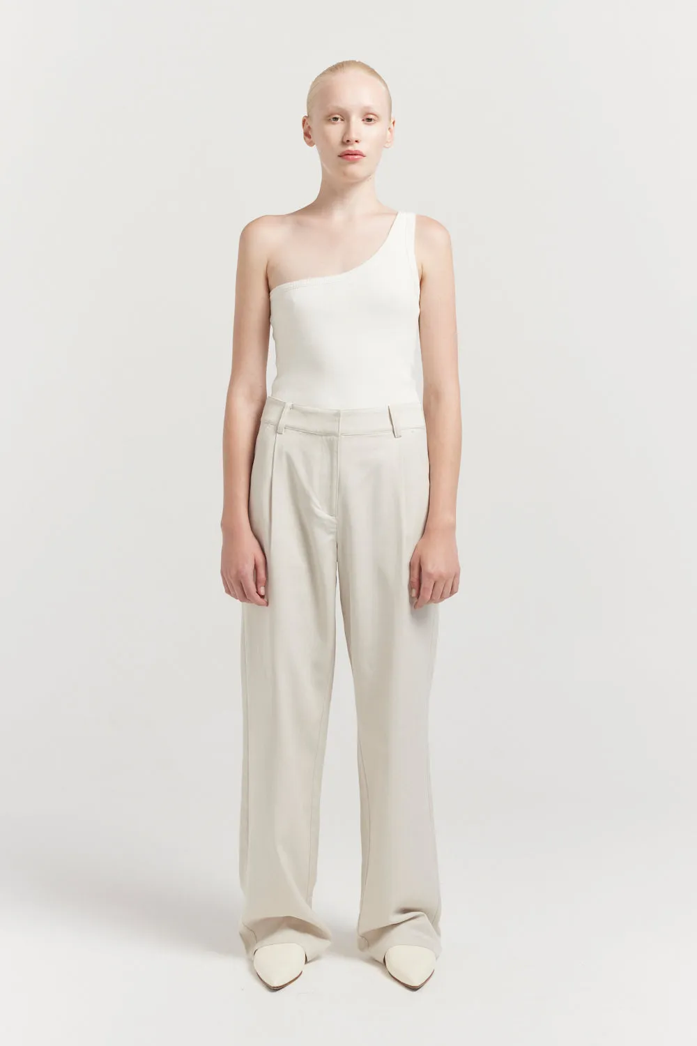 Carsson Pant sold by Henne