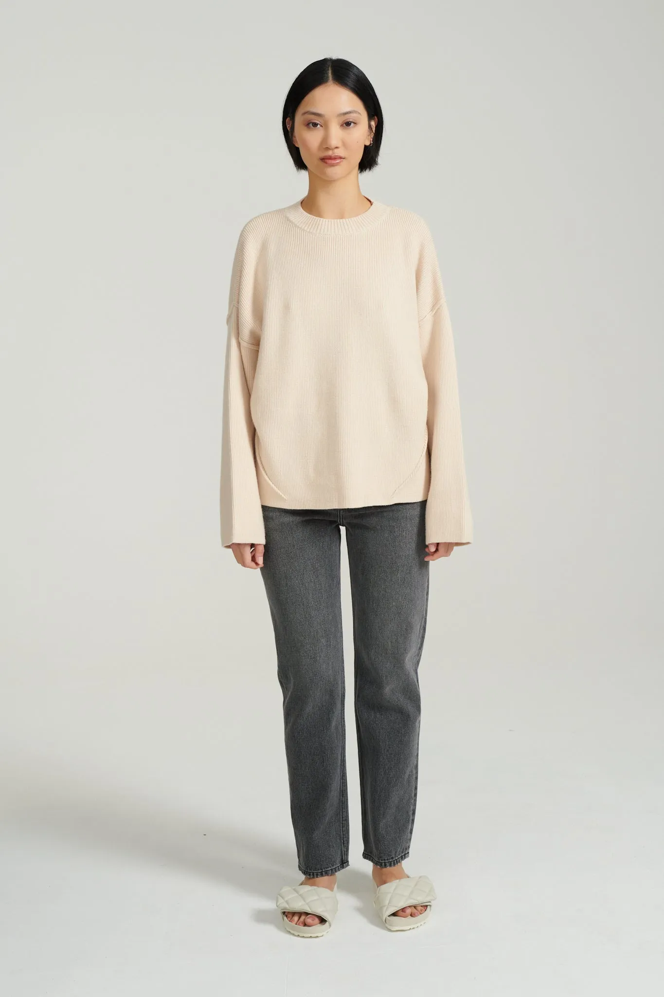 Elin Knit sold by Henne