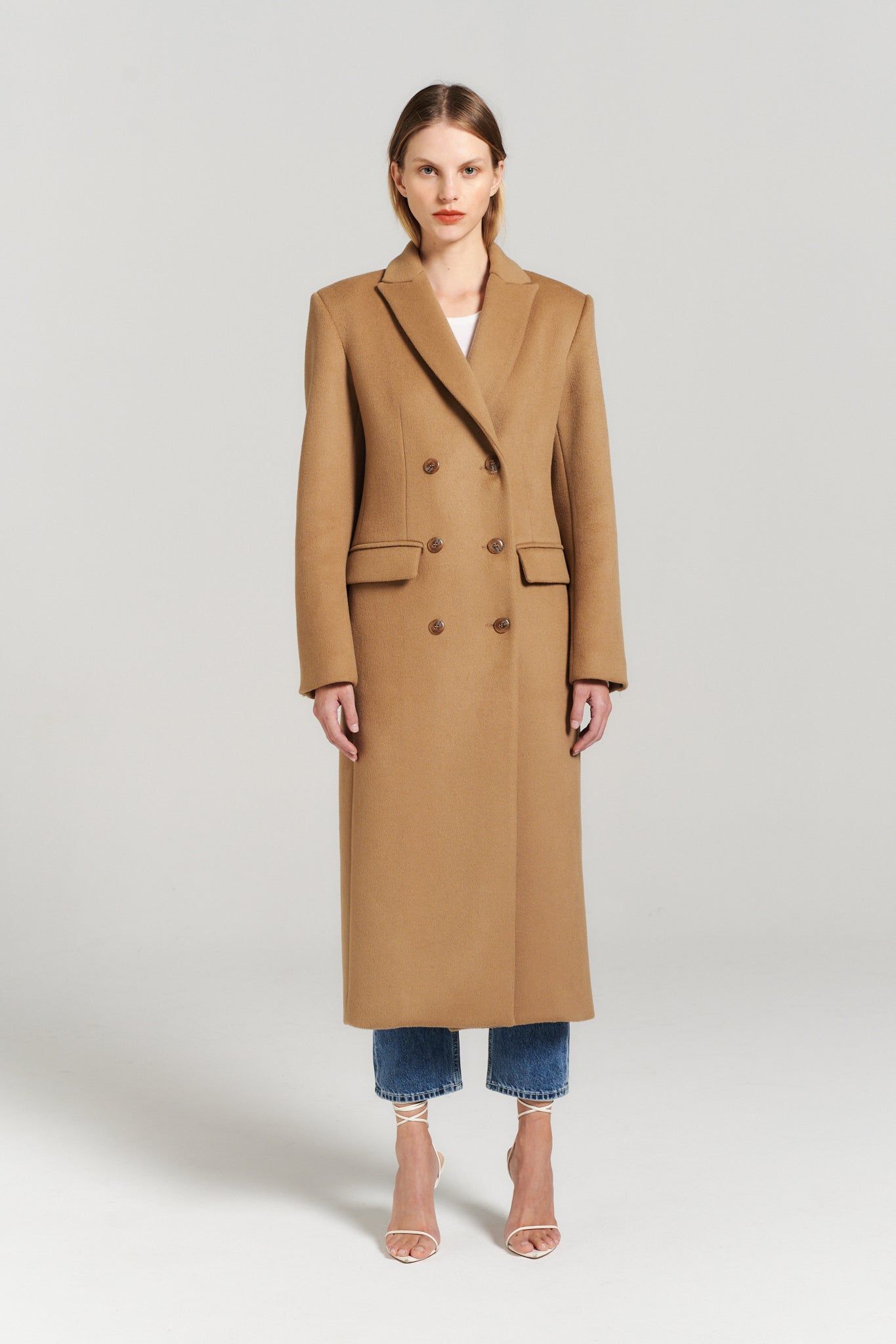 Percy Coat sold by Henne