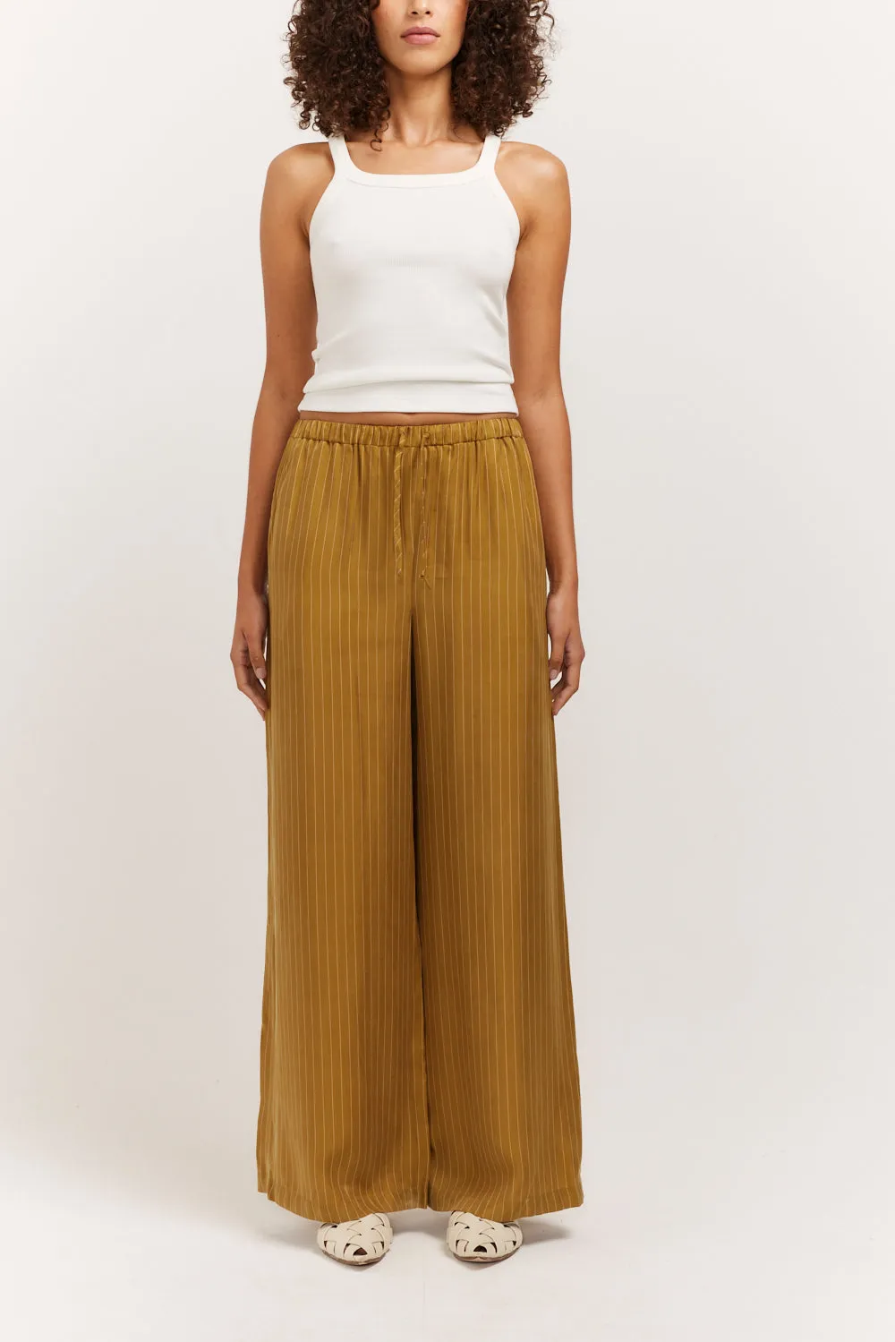 Gilly Pant sold by Henne product image thumbnail 2
