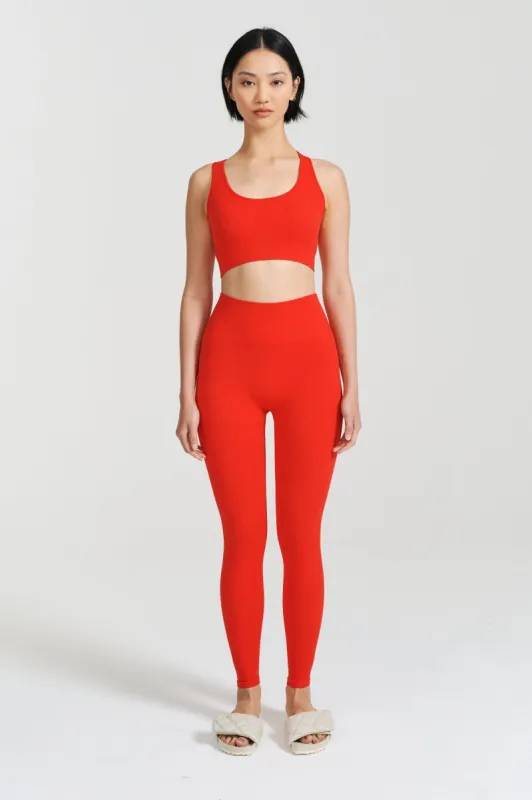 Thea Seamless Crop sold by Henne