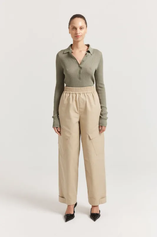 Eslander Top sold by Henne