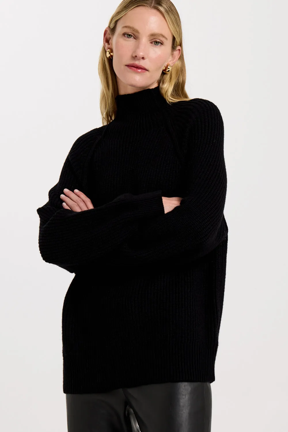 Marlowe sweater sold by Henne product image thumbnail 5