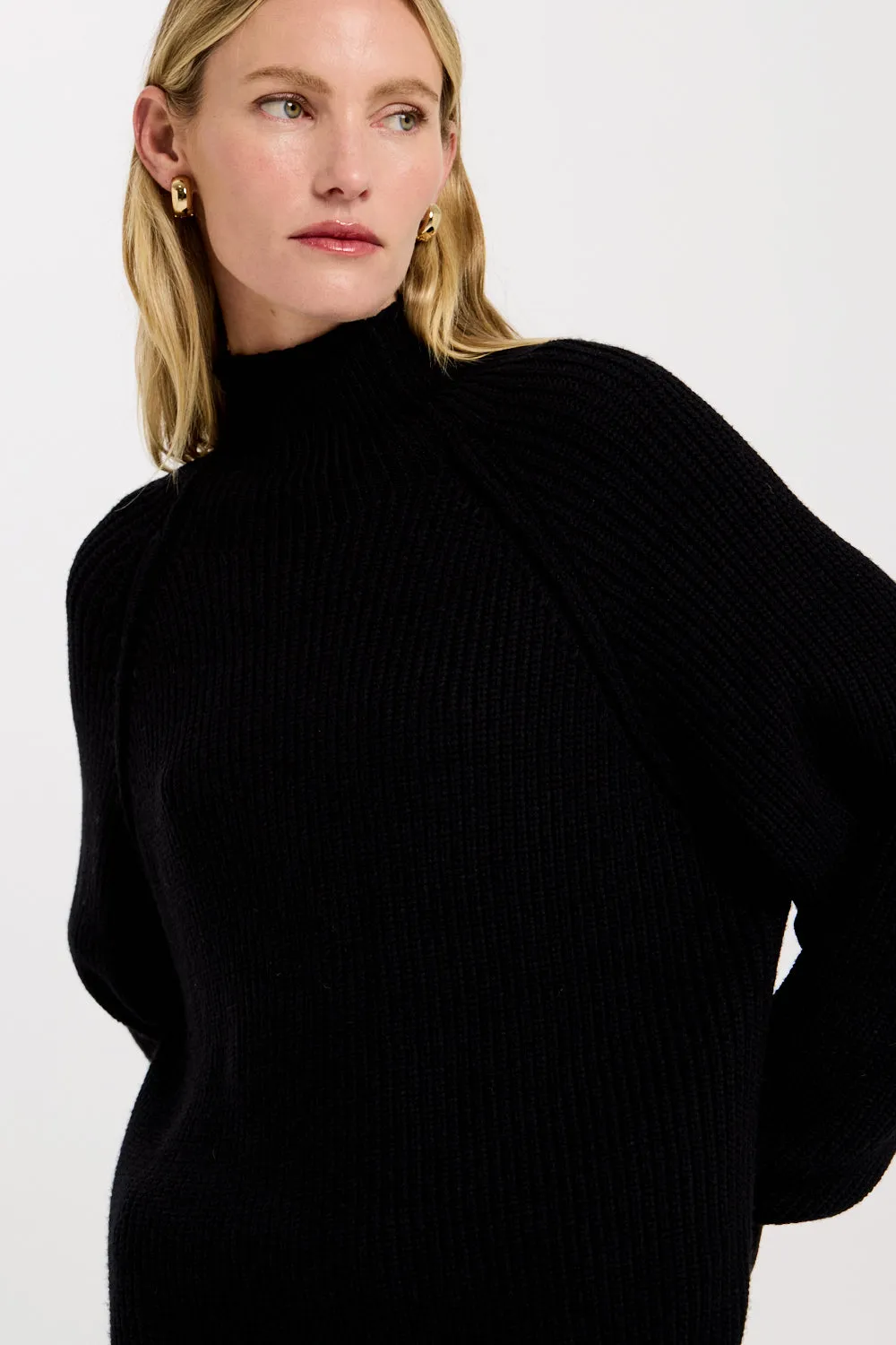 Marlowe sweater sold by Henne product image thumbnail 2