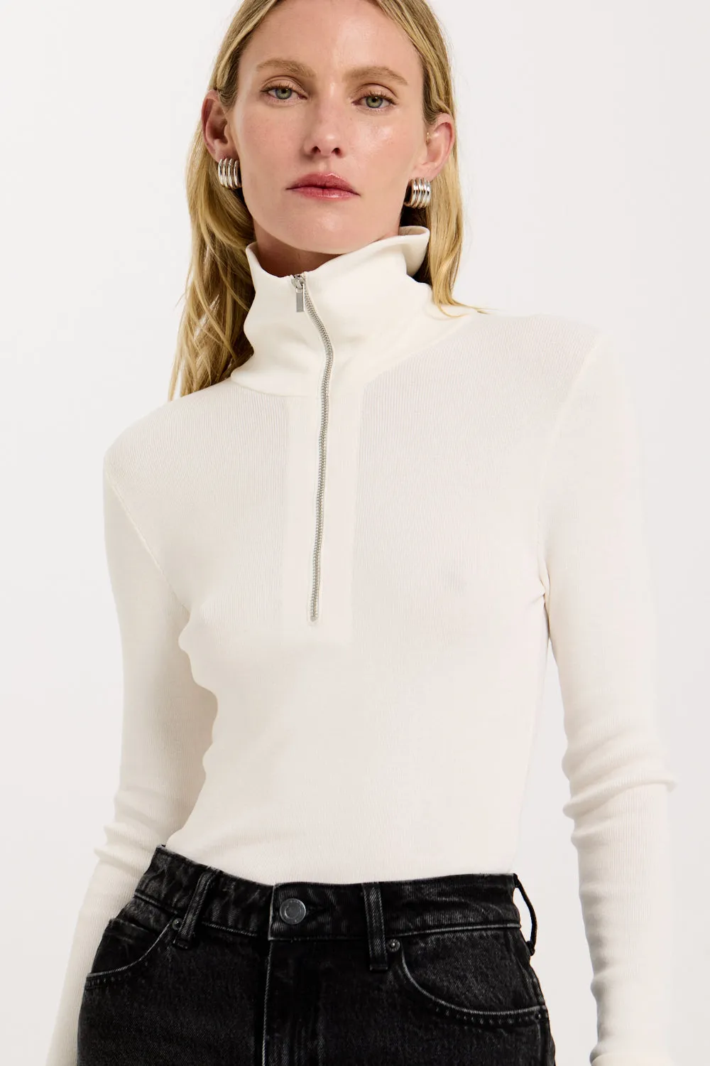 Rina Zip Top sold by Henne product image thumbnail 5