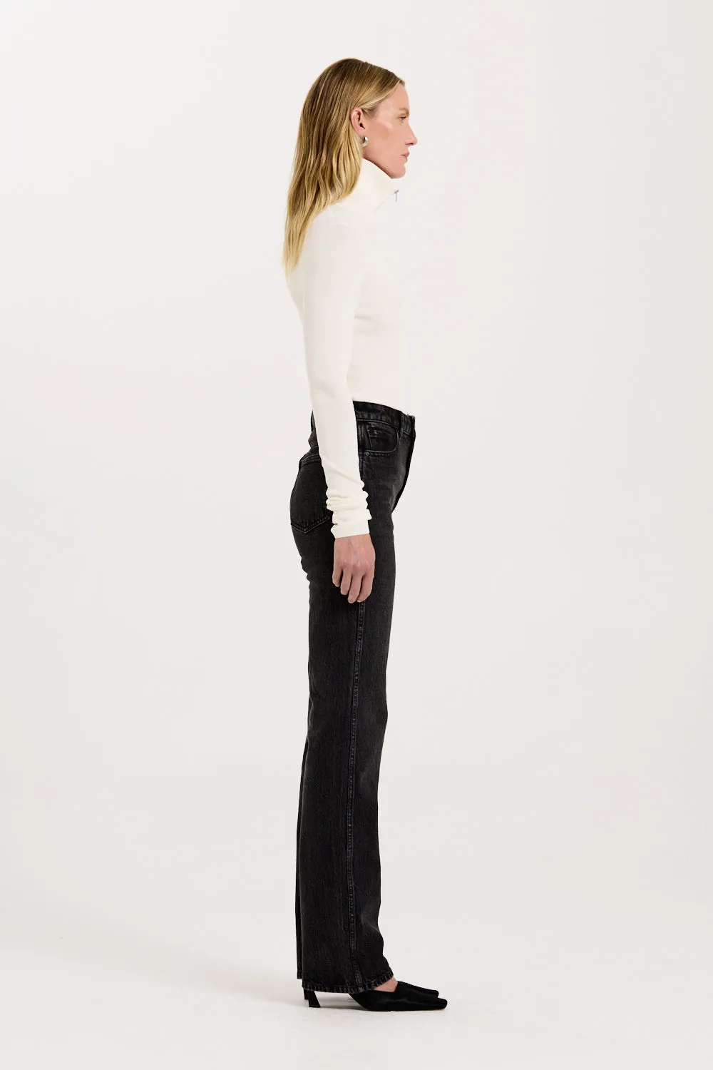 Rina Zip Top sold by Henne product image thumbnail 4