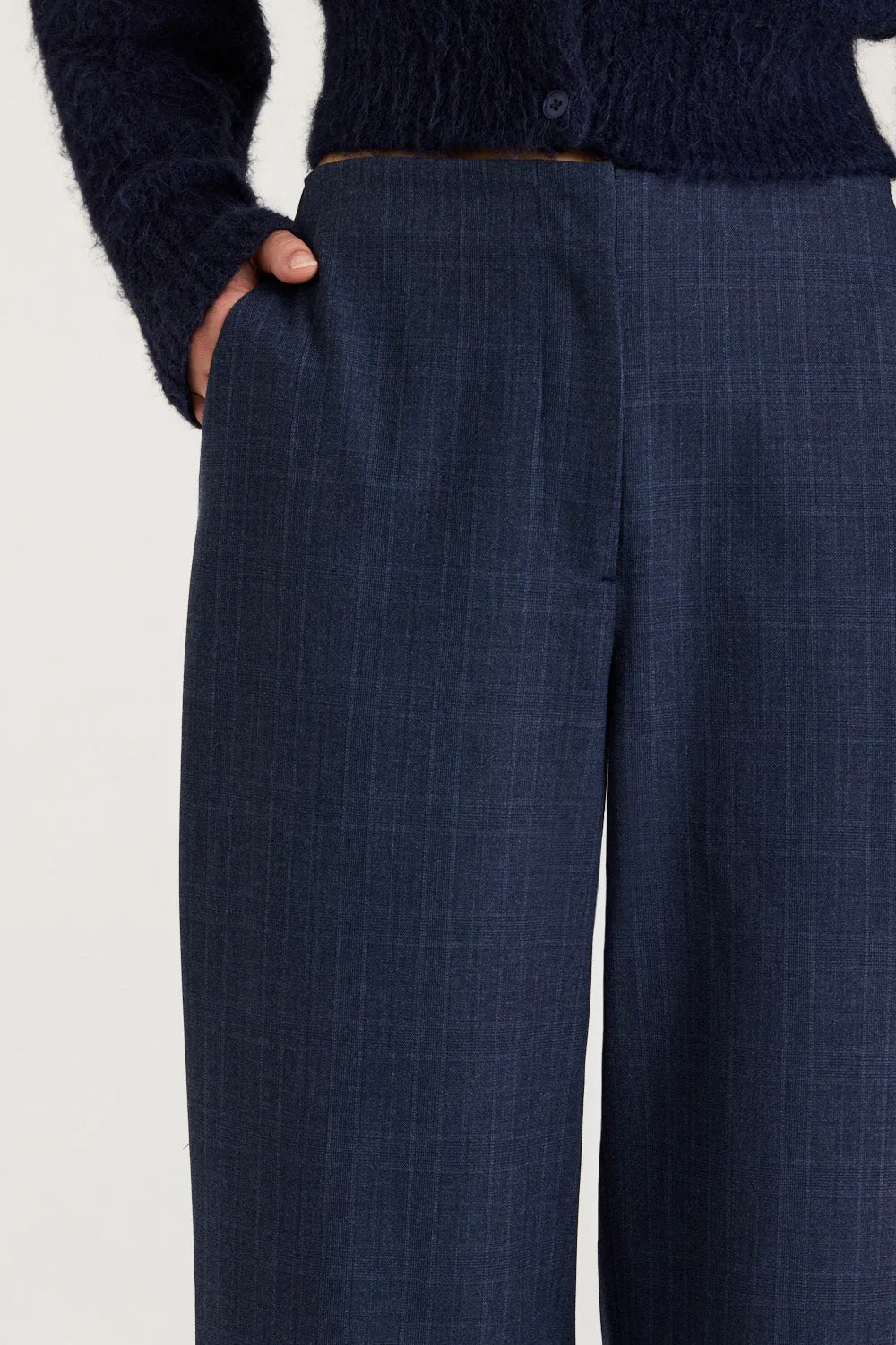 Sarah Pant sold by Henne product image thumbnail 5