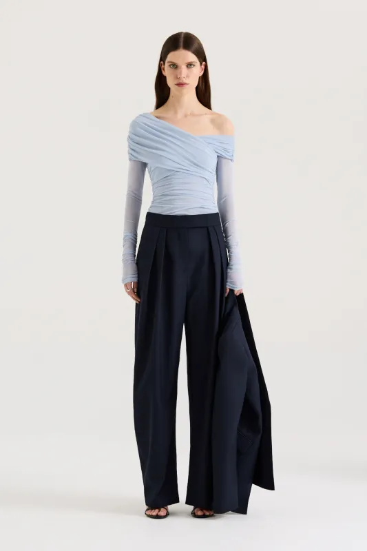 Paris Top sold by Henne
