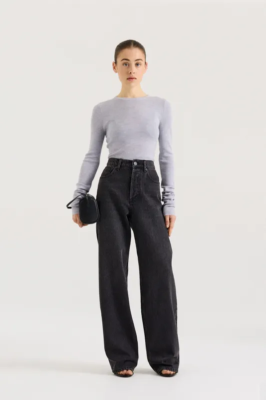 Valentina Petite Jean sold by Henne