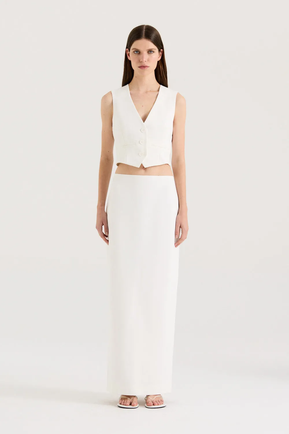 Ari Vest sold by Henne