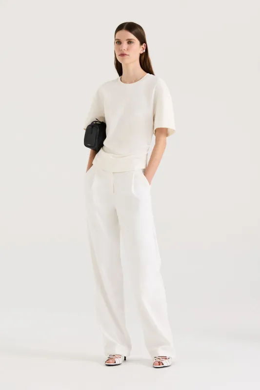 Bria Jersey tee sold by Henne