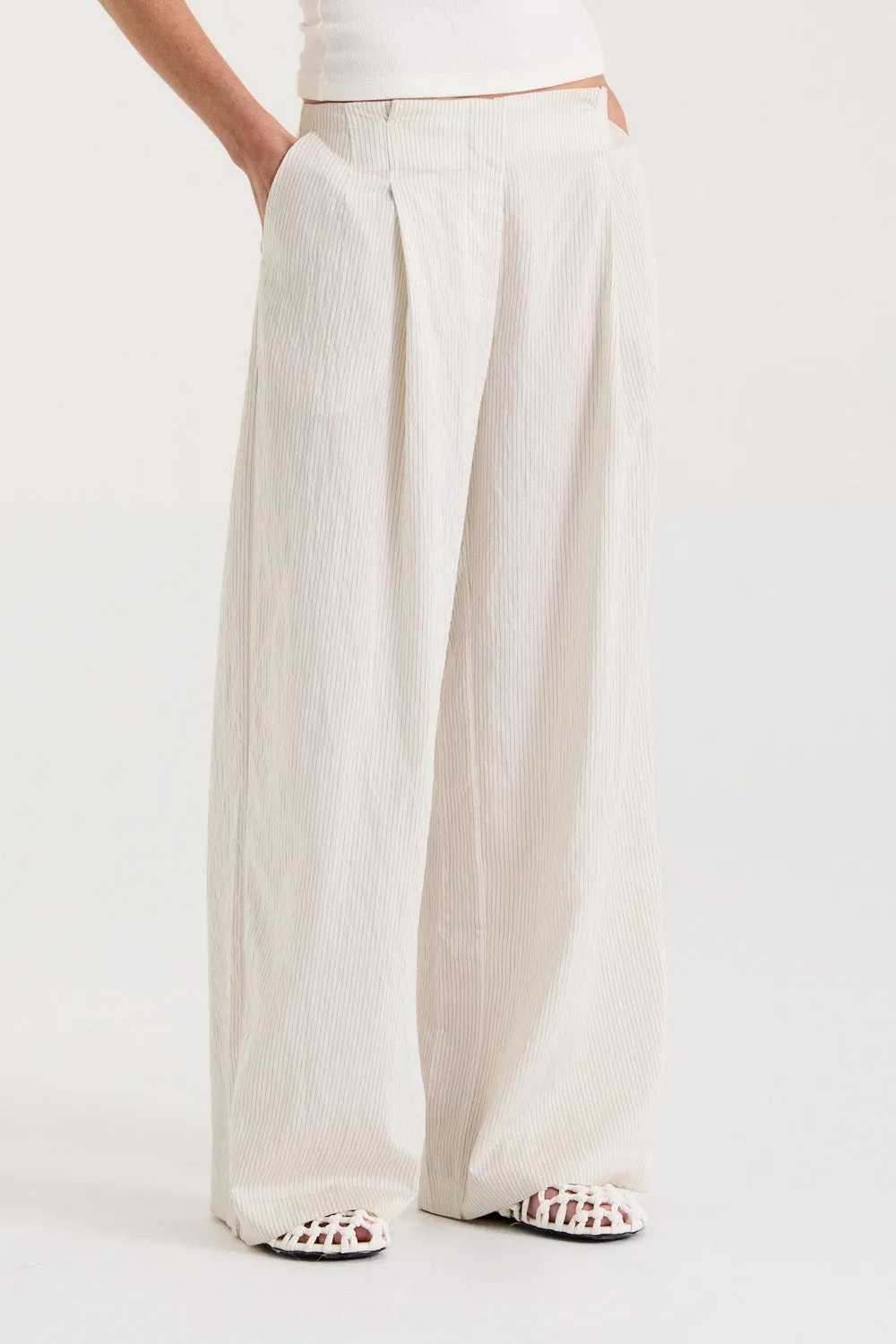 Lucia Pleated Trouser sold by Henne product image thumbnail 2