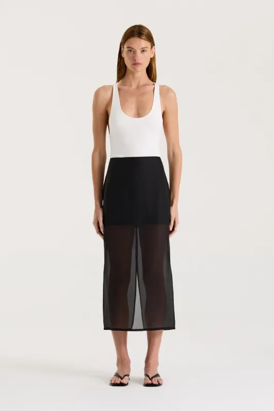 Olessa Skirt sold by Henne