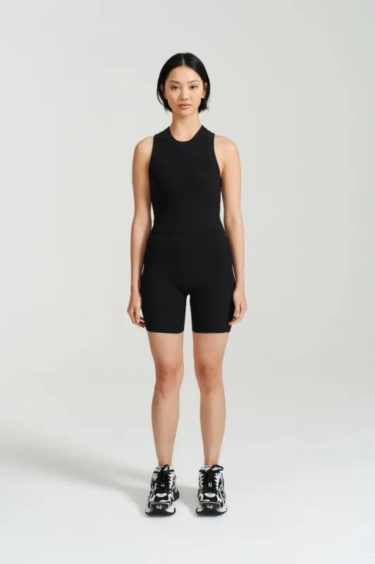 Lou Tank sold by Henne