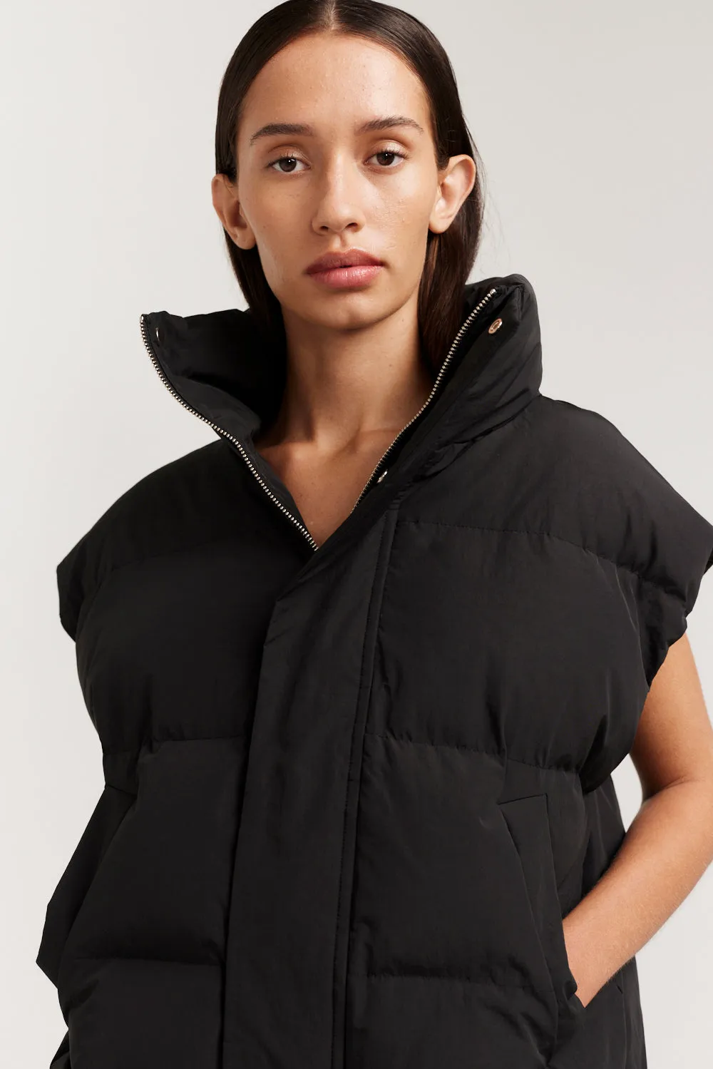 Giovanna Vest sold by Henne product image thumbnail 3