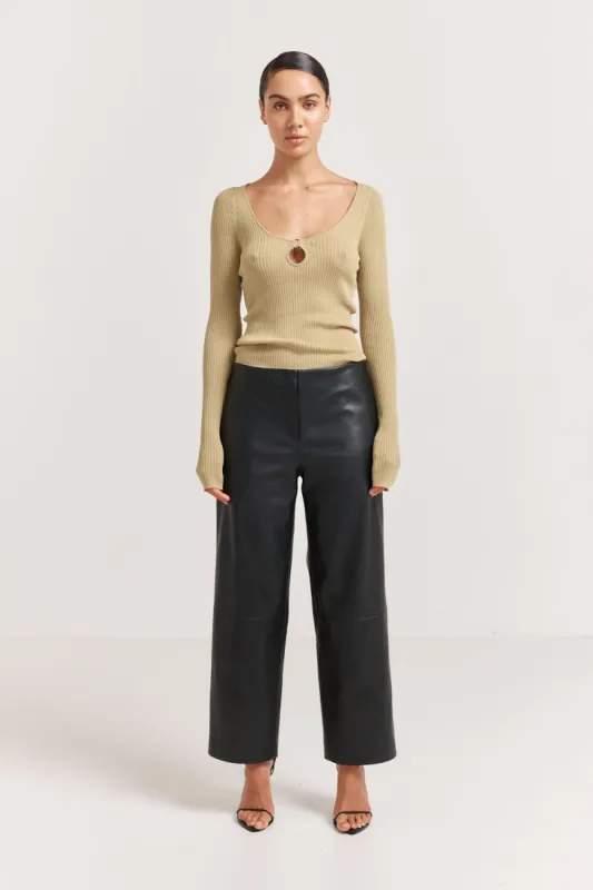 Alessia Top sold by Henne