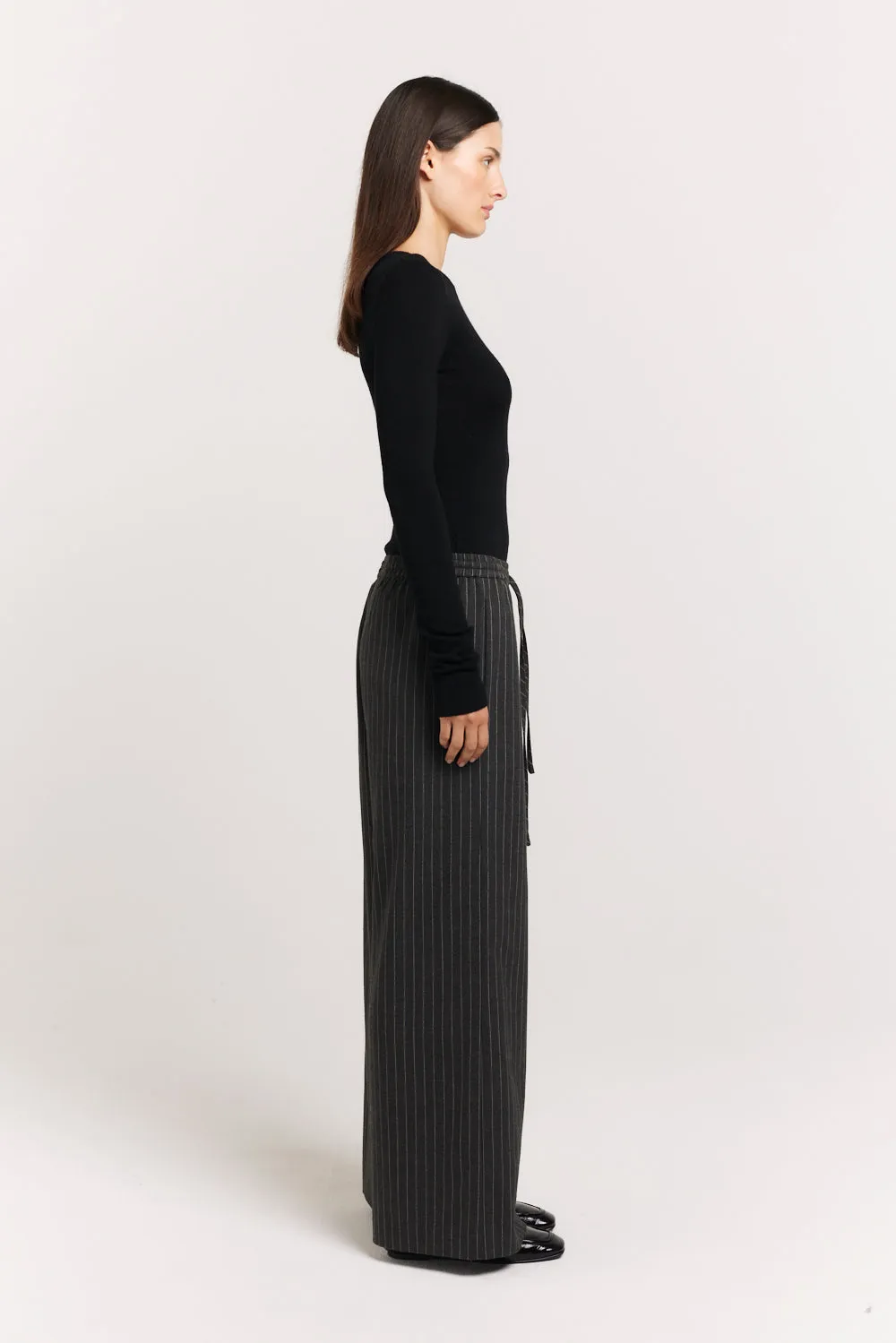 Lutro Pant sold by Henne product image thumbnail 4