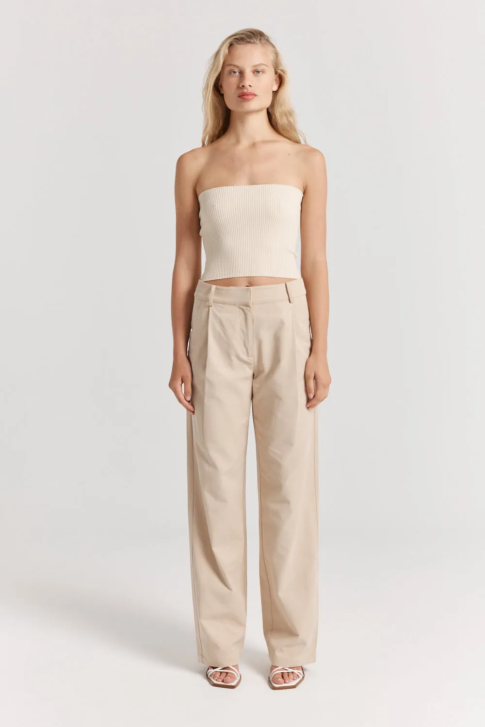 Carsson Pant sold by Henne