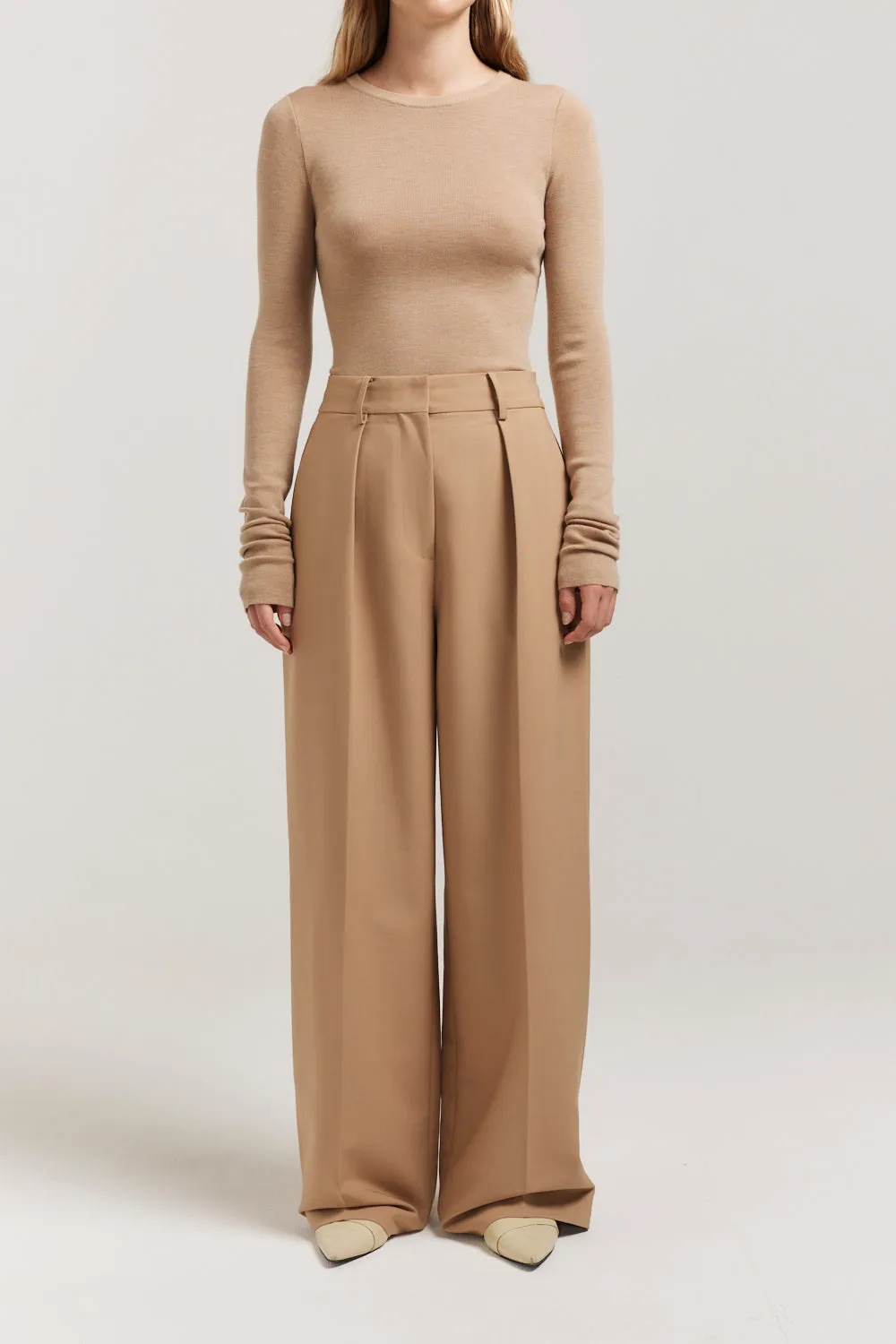 Ari Pant sold by Henne product image thumbnail 2