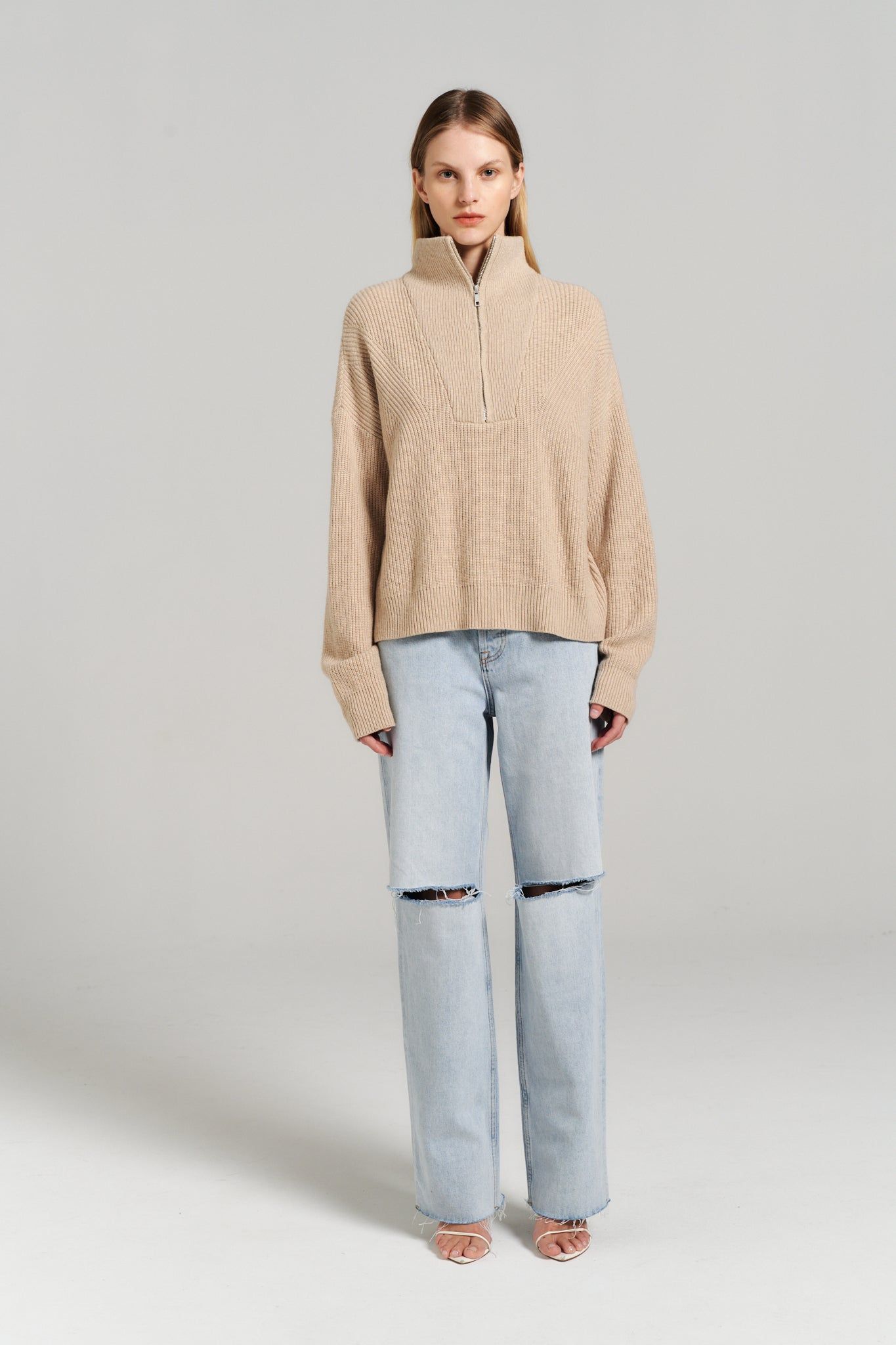 Luna Knit sold by Henne