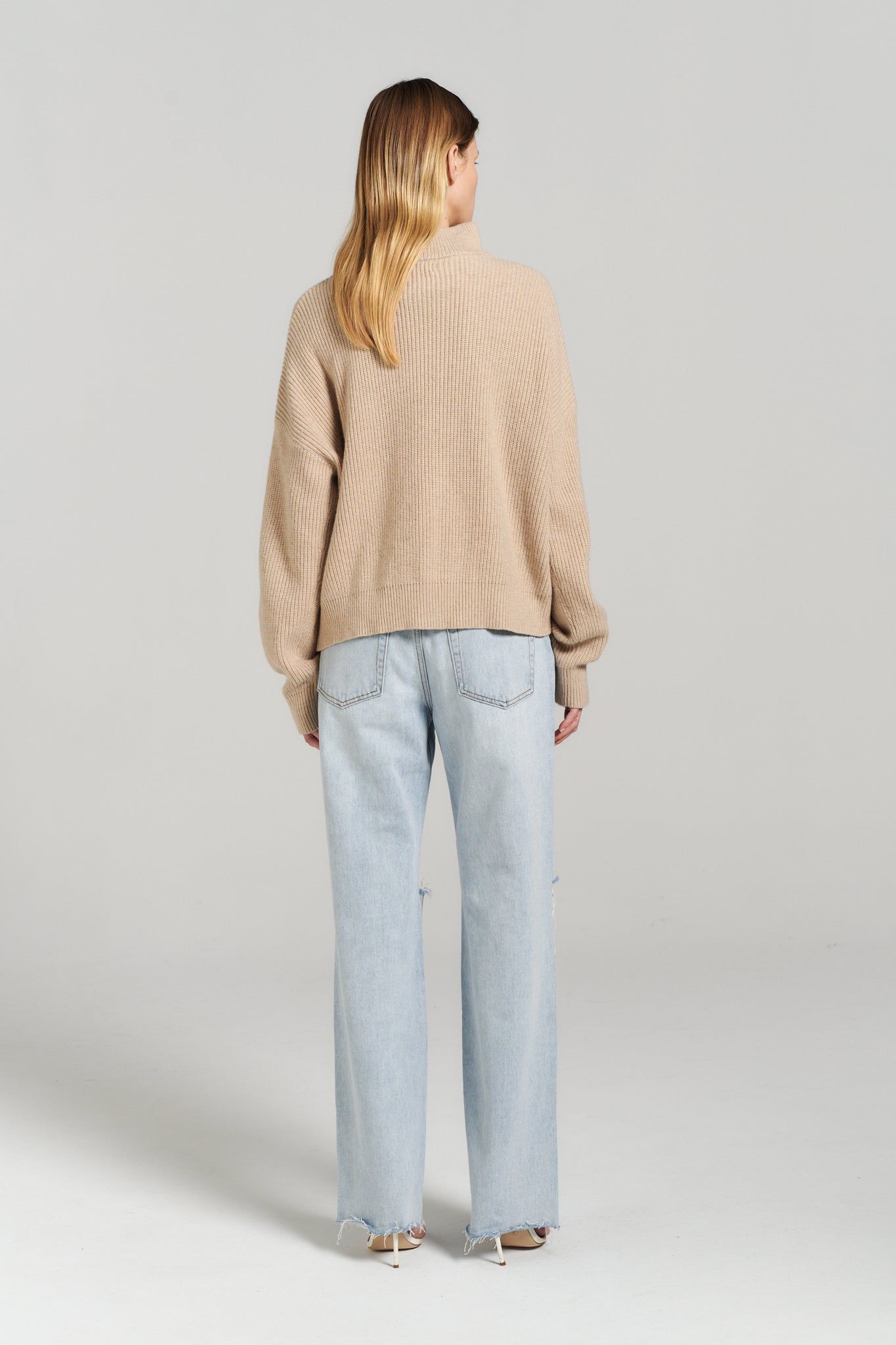 Luna Knit sold by Henne product image thumbnail 5