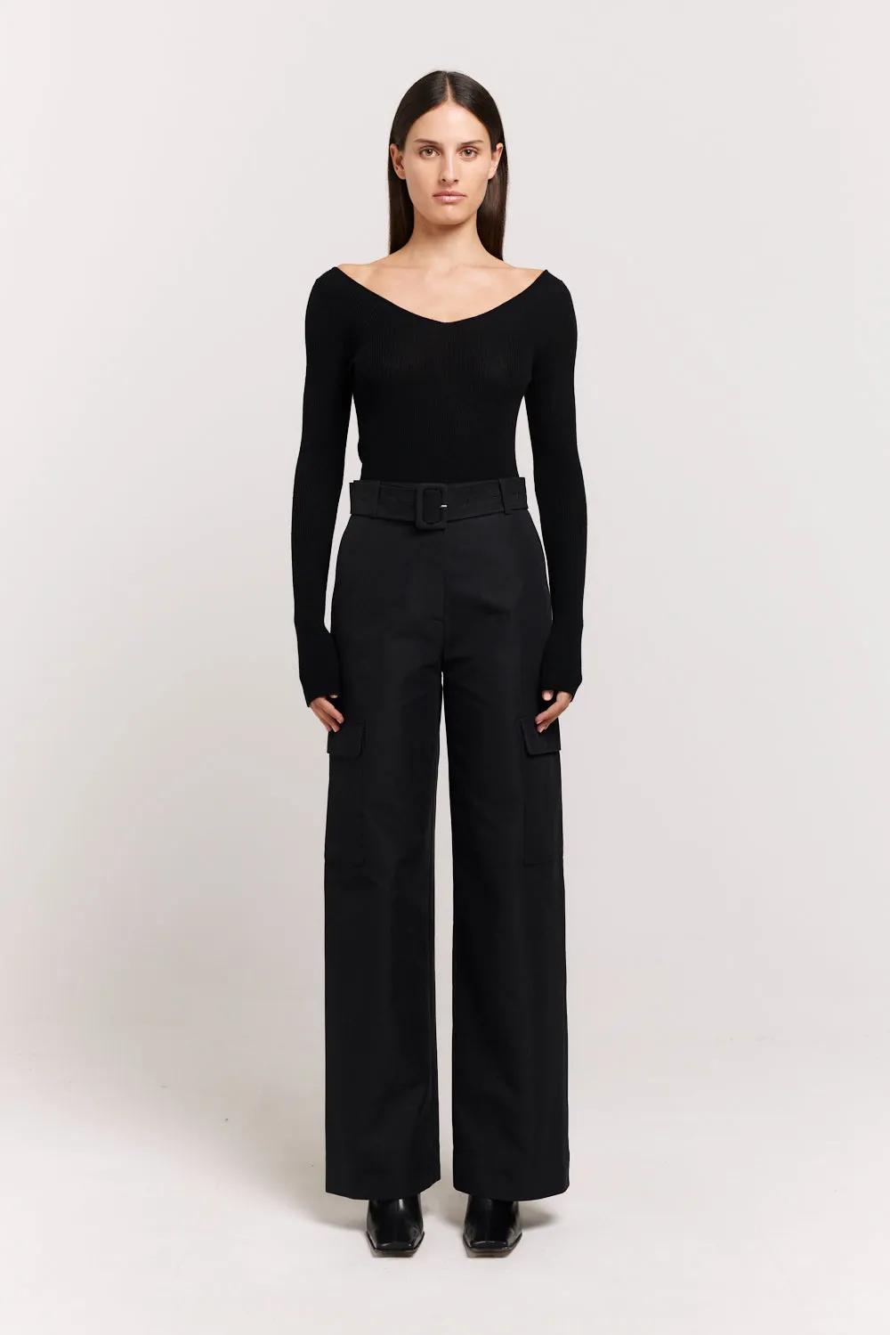 Azura Pant sold by Henne