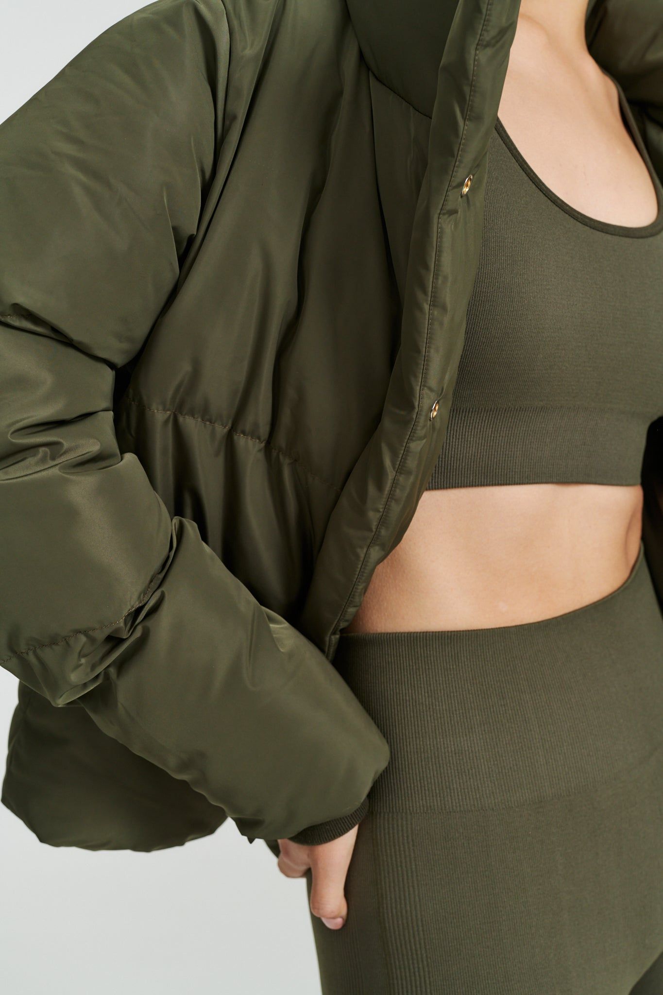 Axel Puffer sold by Henne product image thumbnail 3