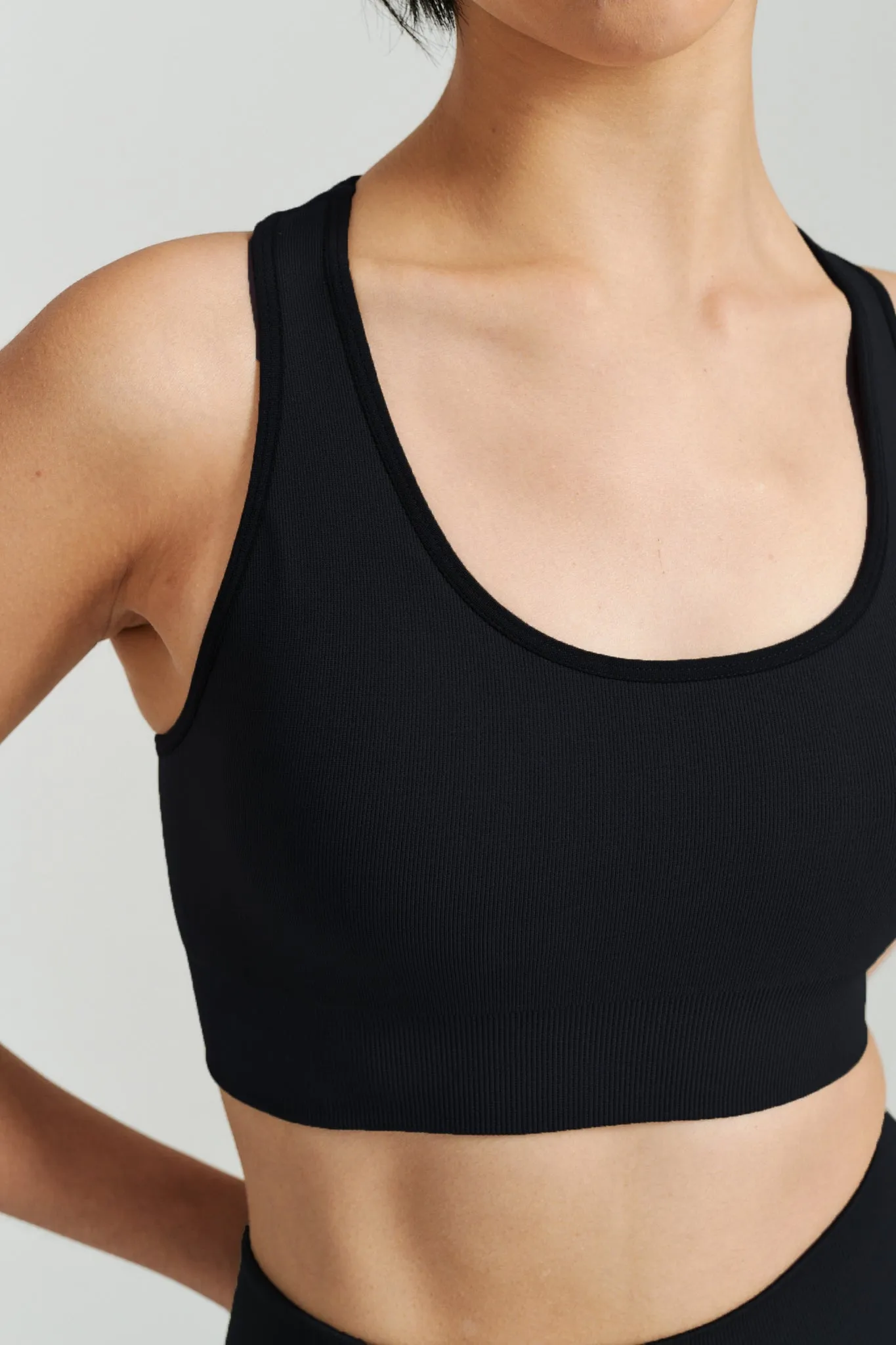 Thea Seamless Crop sold by Henne product image thumbnail 2