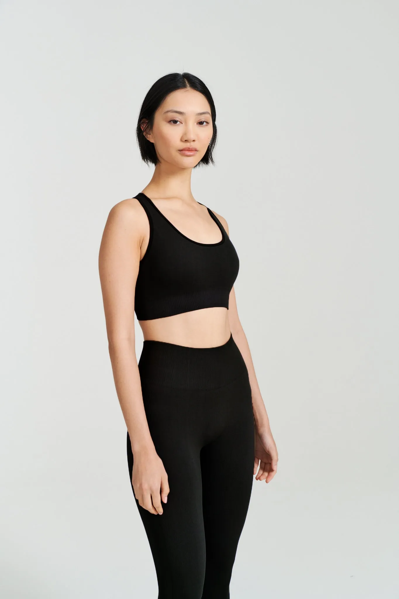 Thea Seamless Crop sold by Henne product image thumbnail 5
