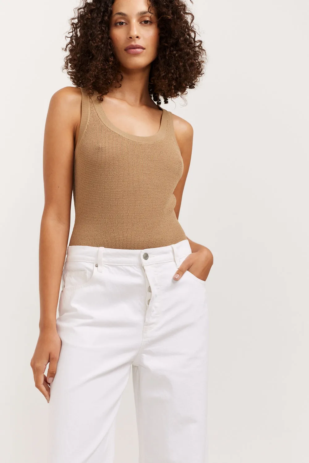 Delton Tank sold by Henne product image thumbnail 2