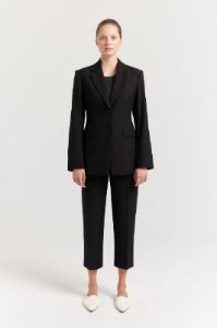 The Uniform sold by Henne