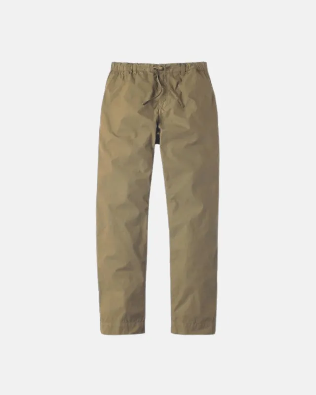 Bembridge Chino - Sand made by Henri Lloyd