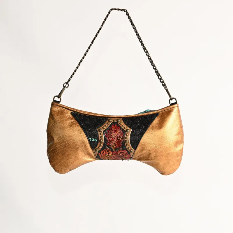 Dashyn Clutch #335 sold by Heritage