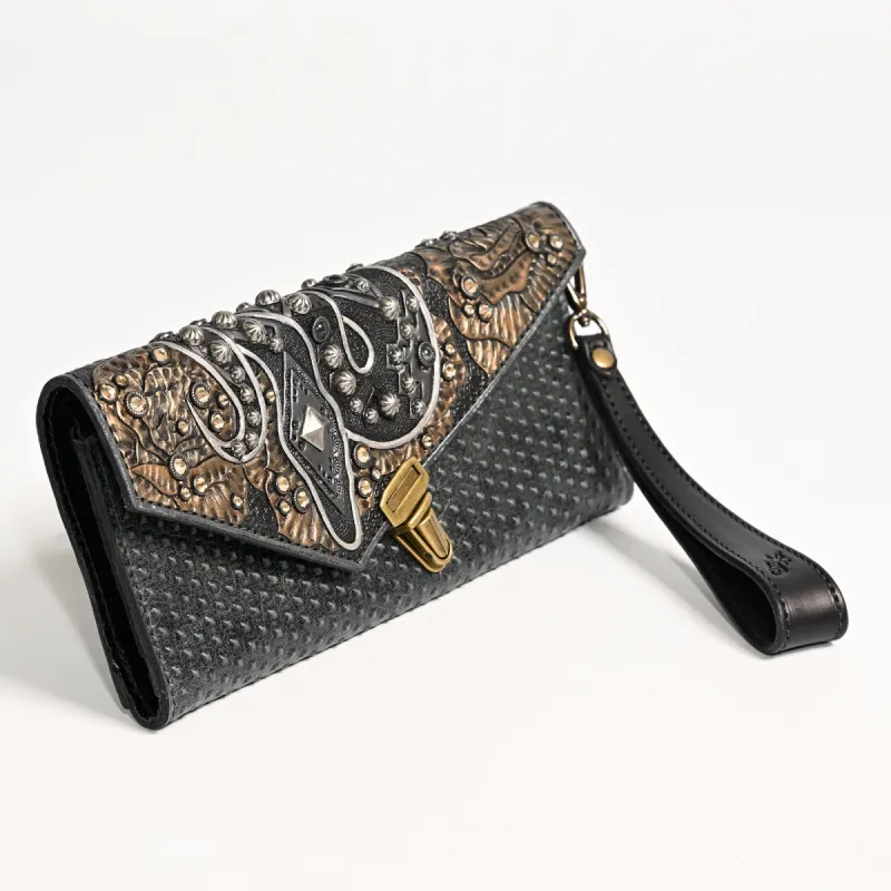 Nola Clutch #472 sold by Heritage