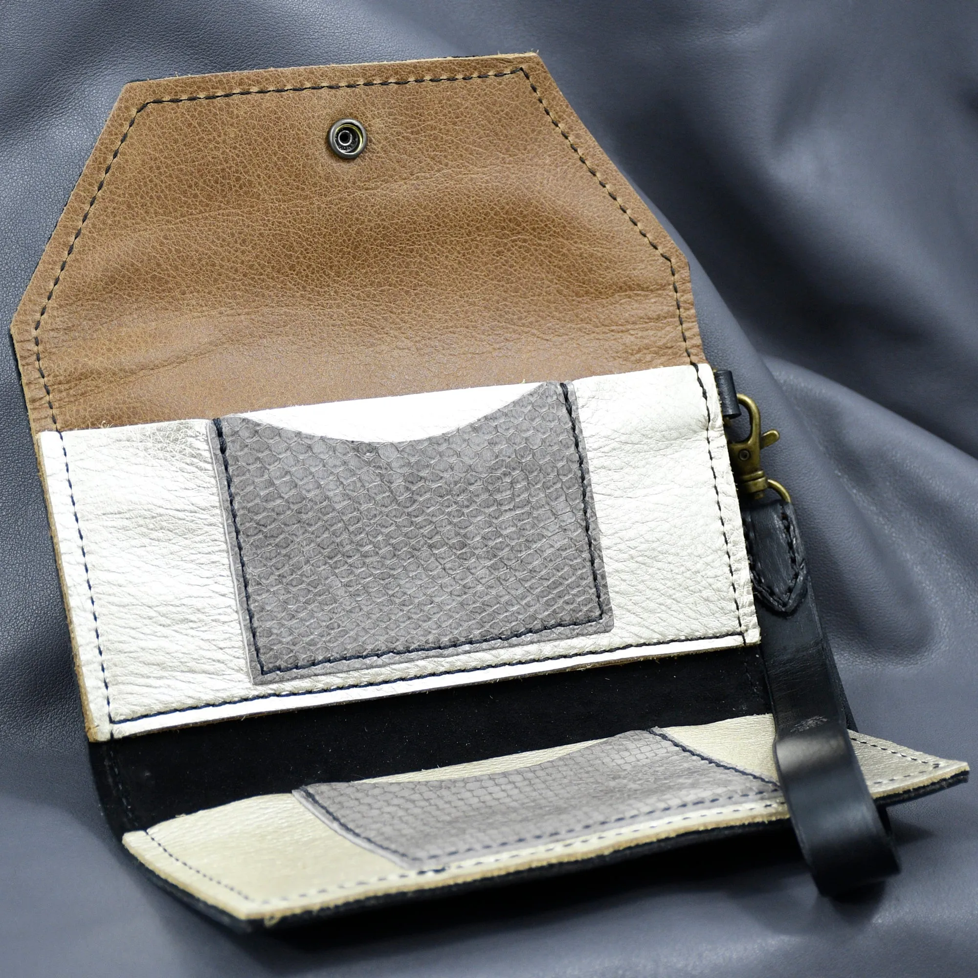Mini sold by Heritage product image thumbnail 3