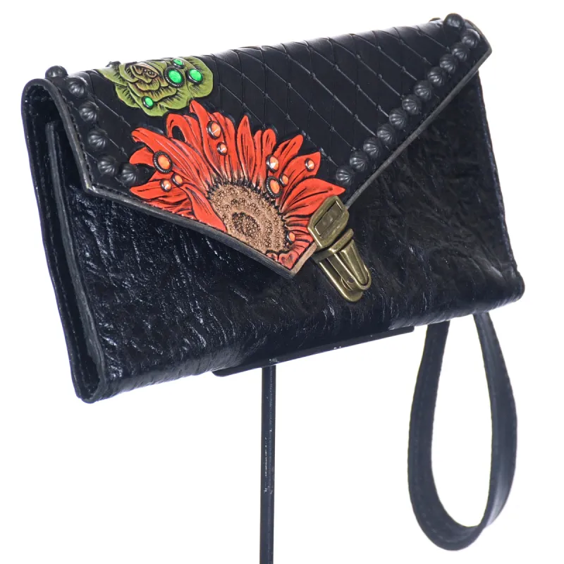 Nola Clutch #11 sold by Heritage