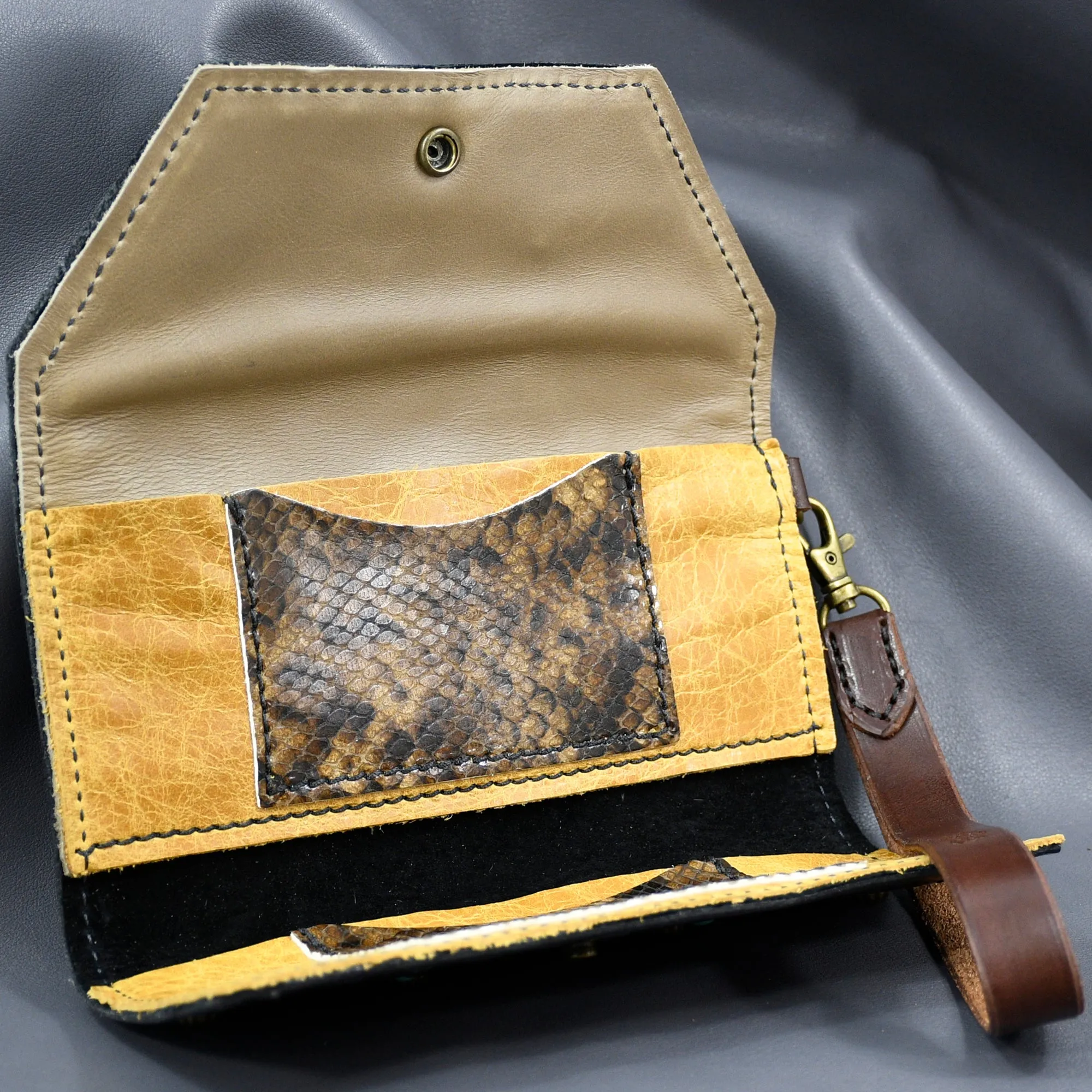 Mini sold by Heritage product image thumbnail 3