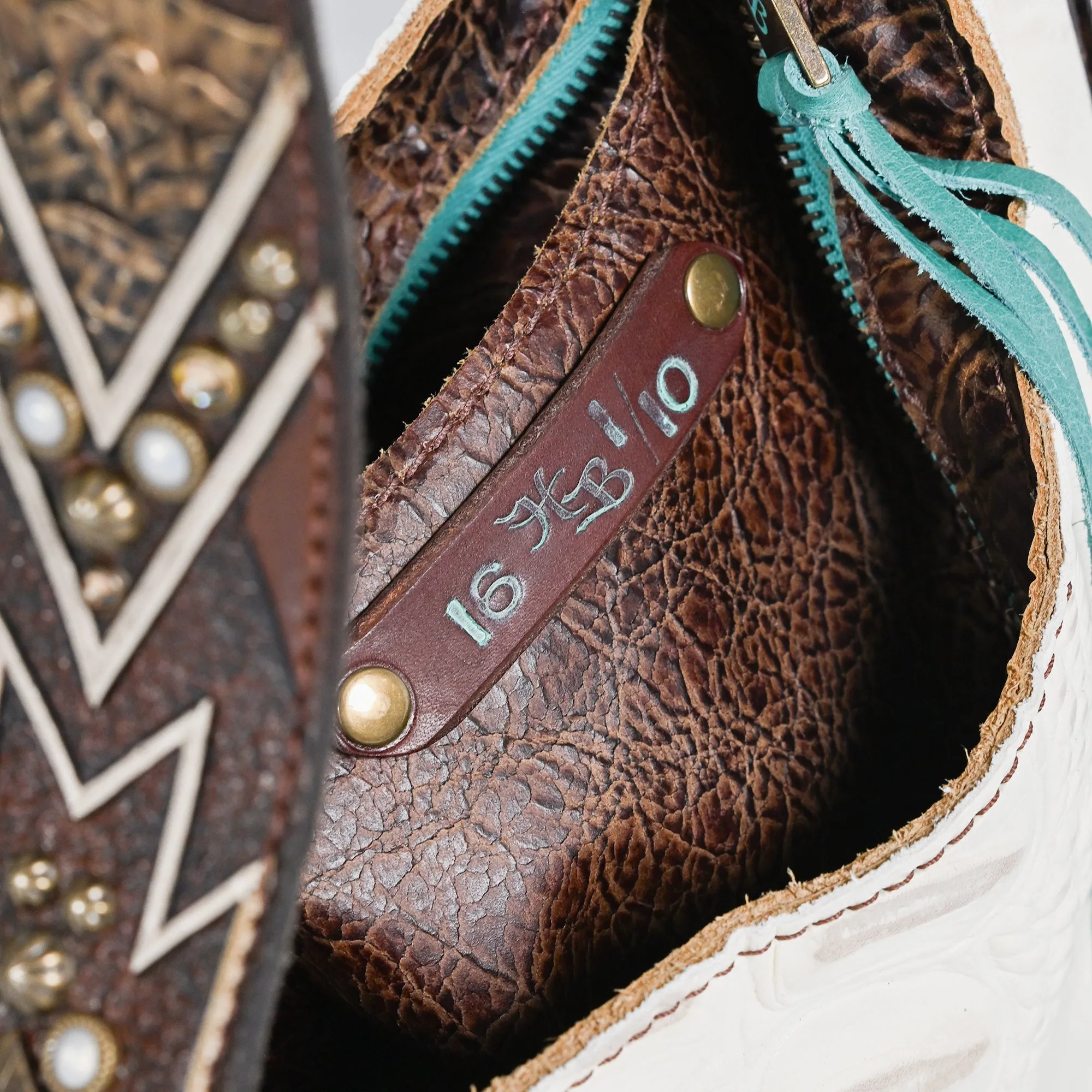 Artona - Look #16 sold by Heritage product image thumbnail 3