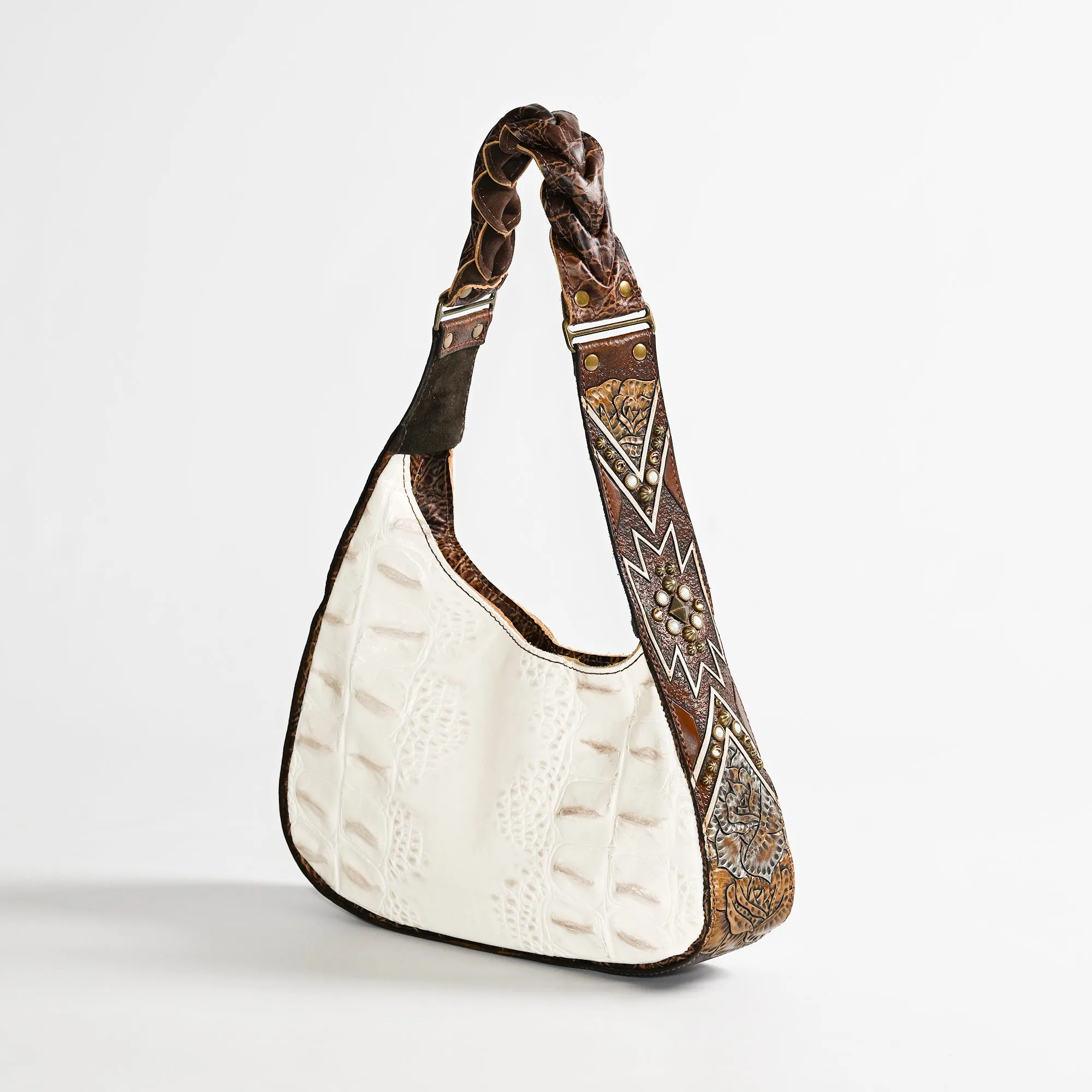 Artona - Look #16 sold by Heritage