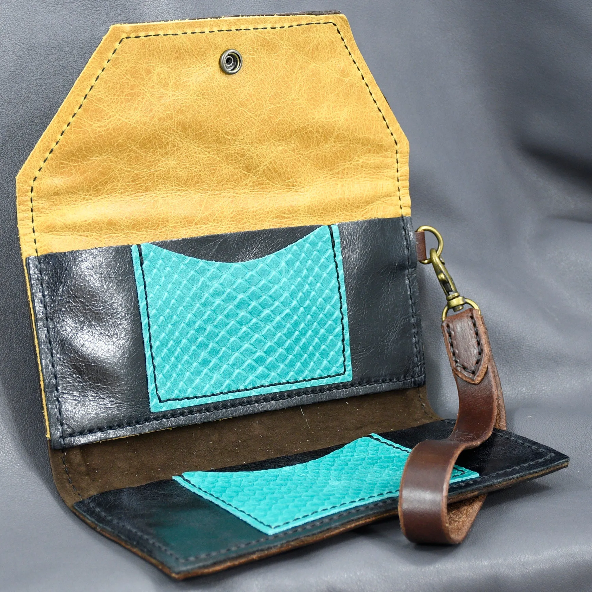 Mini sold by Heritage product image thumbnail 3