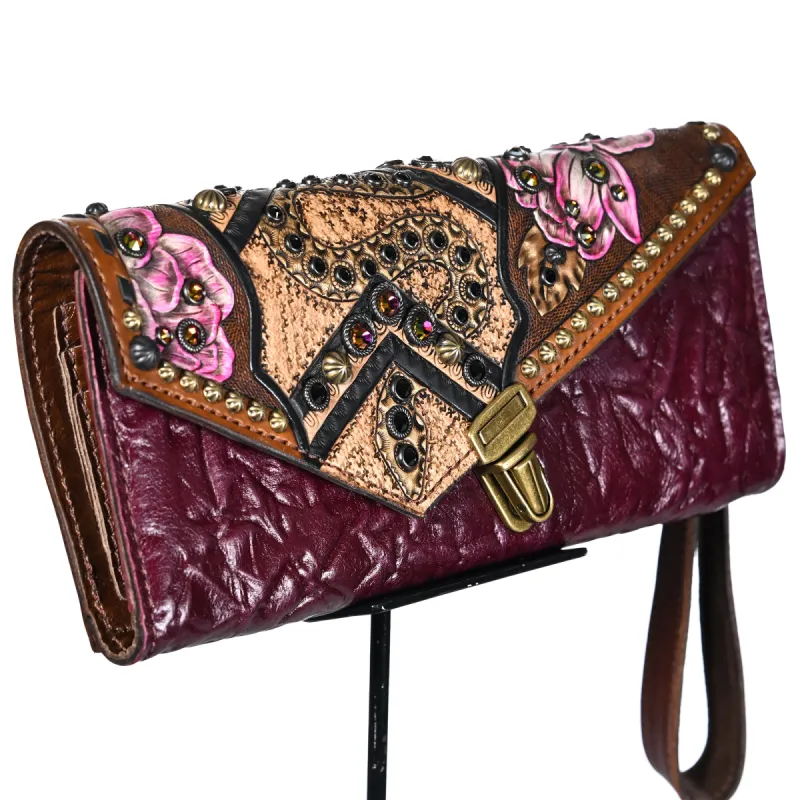 Nola Clutch #389 sold by Heritage