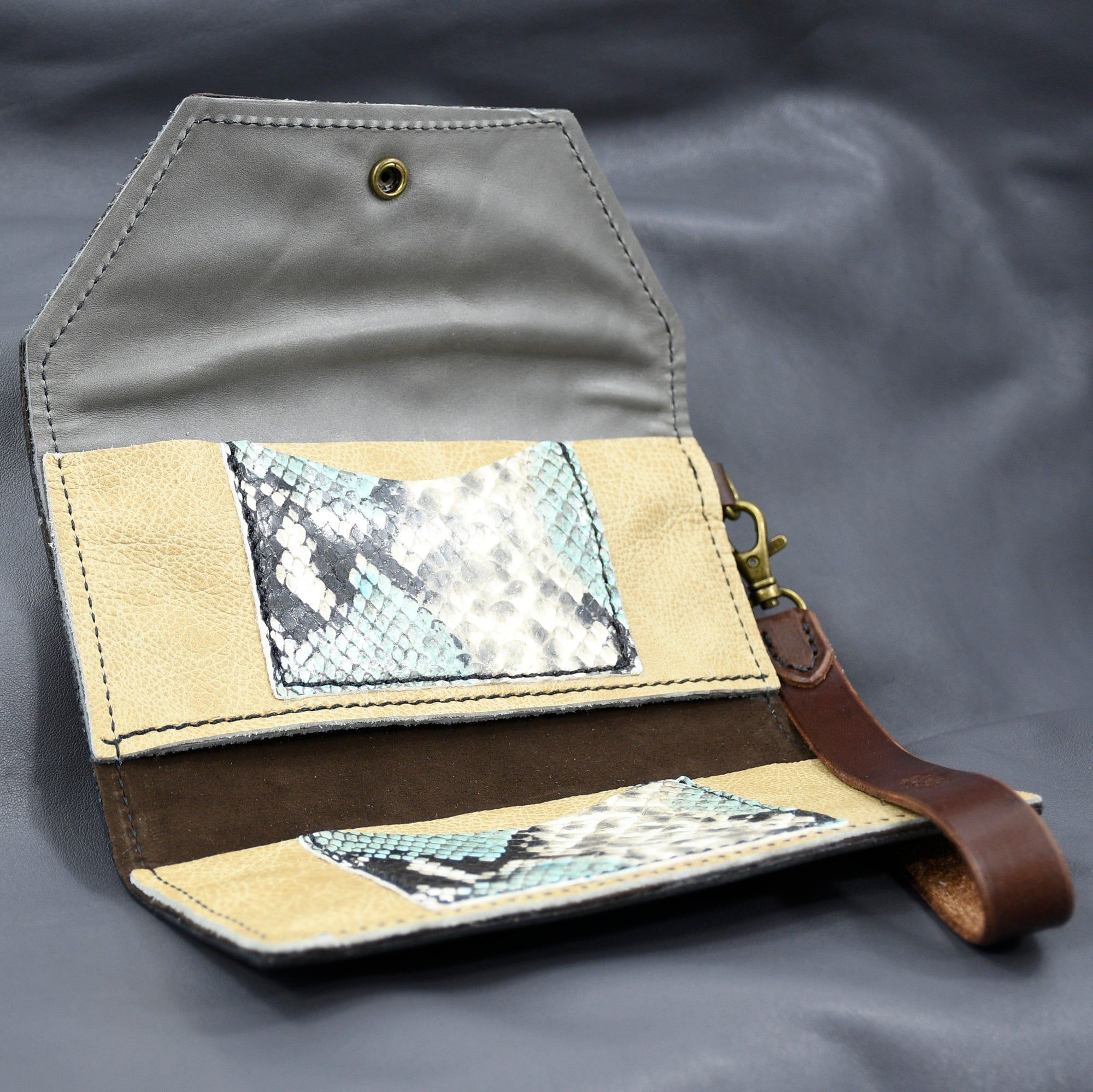 Mini sold by Heritage product image thumbnail 3
