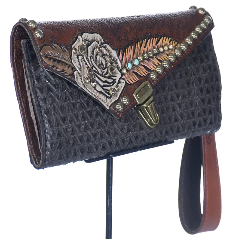 Nola Clutch #105 sold by Heritage