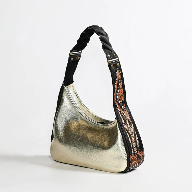 Artona - Look #28 sold by Heritage