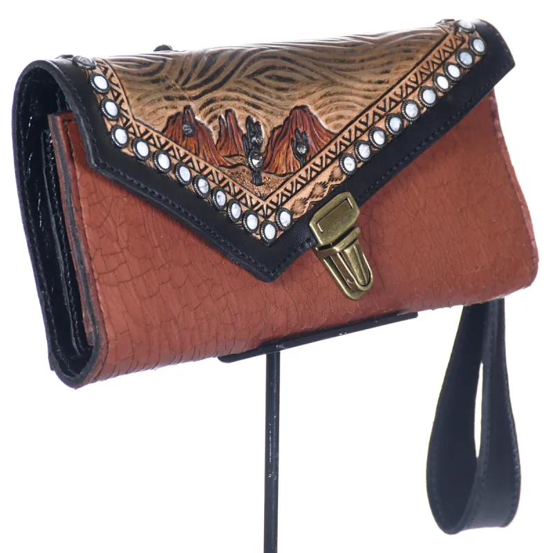 Nola Clutch #93 sold by Heritage